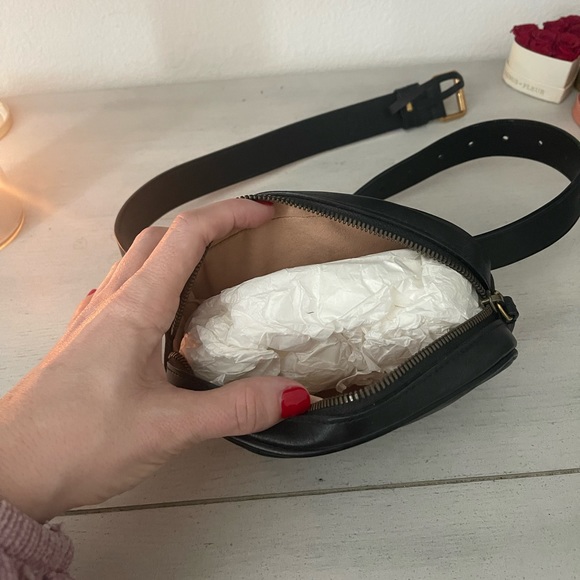 Gucci belt bag - Picture 8 of 11